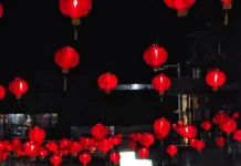 Feature: Lampion, Harmonis dalam Keberagaman